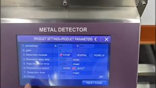 Solution industrielle de bande transporteuse de détecteur de métaux alimentaires