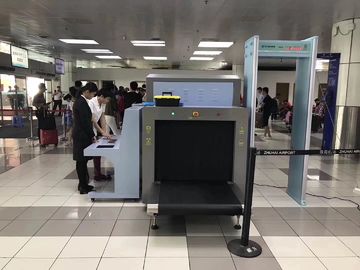 Scanner de bagage du degré de sécurité X Ray de bande de conveyeur/machine de criblage pour l'aéroport